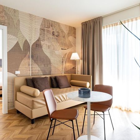 Hatelier Garda Home by Enjoy Garda Hotel Peschiera del Garda Dış mekan fotoğraf